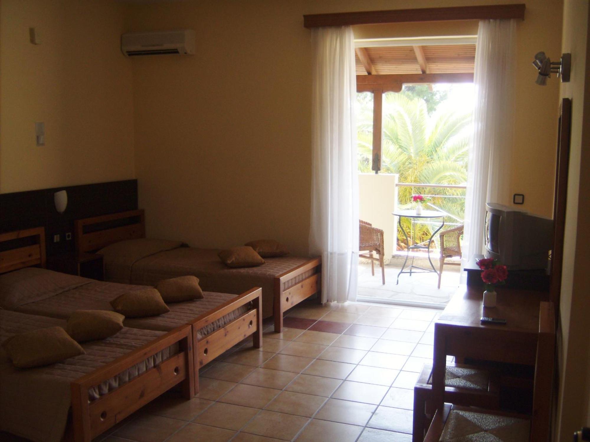 Thea Hotel Possidi Extérieur photo