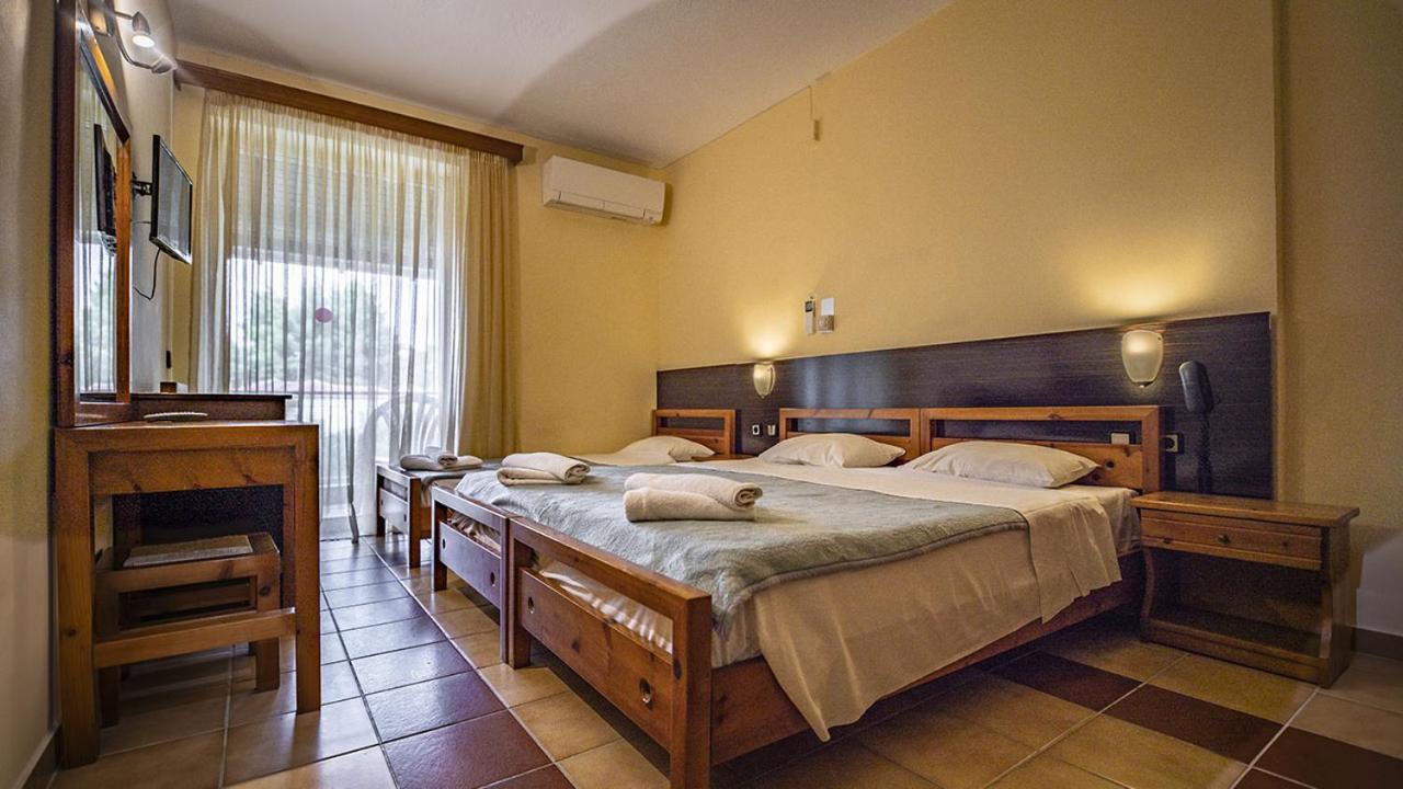 Thea Hotel Possidi Extérieur photo